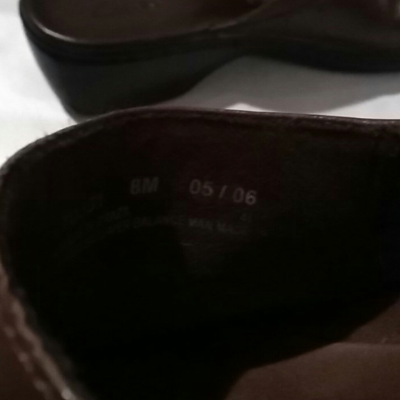 Clarks - Picture 4 of 6